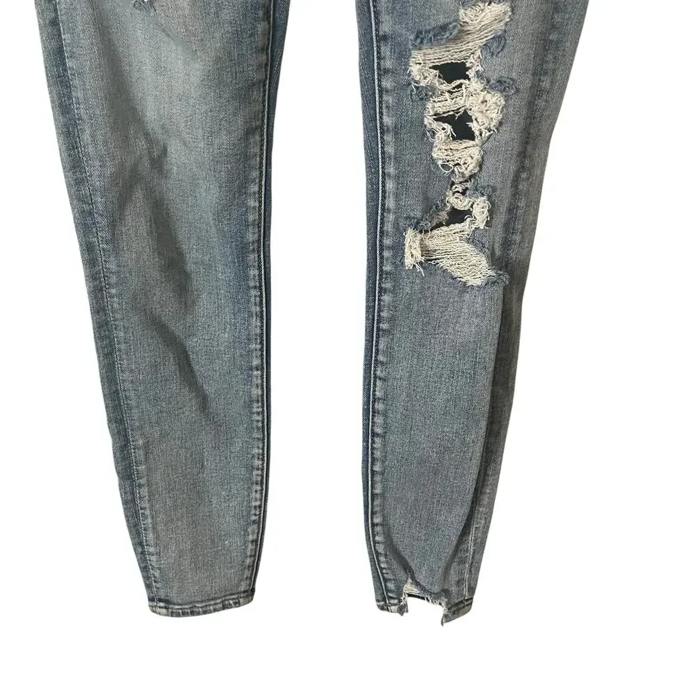 American Eagle Jeans Women’s Size 0 Light Wash Distressed NexT Level Stretch